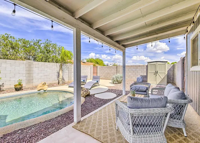 Sweet Desert Retreat *