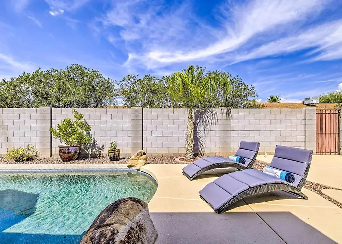 Sweet Desert Retreat