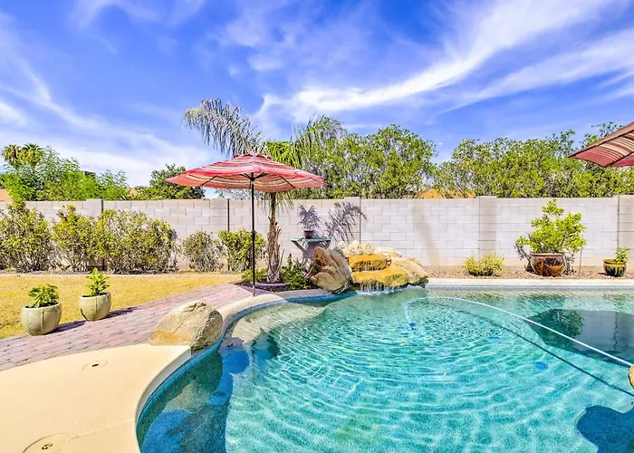 Sweet Desert Retreat *